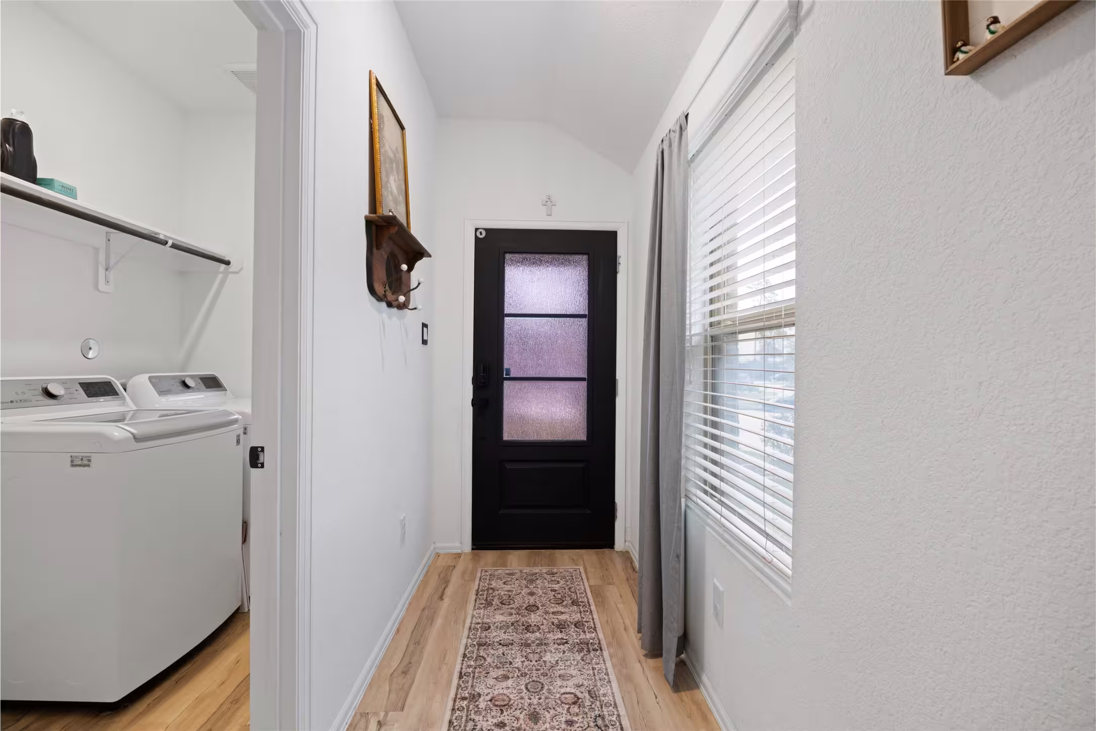 Photo 6 of 10417 Pineland Drive, Willis, TX