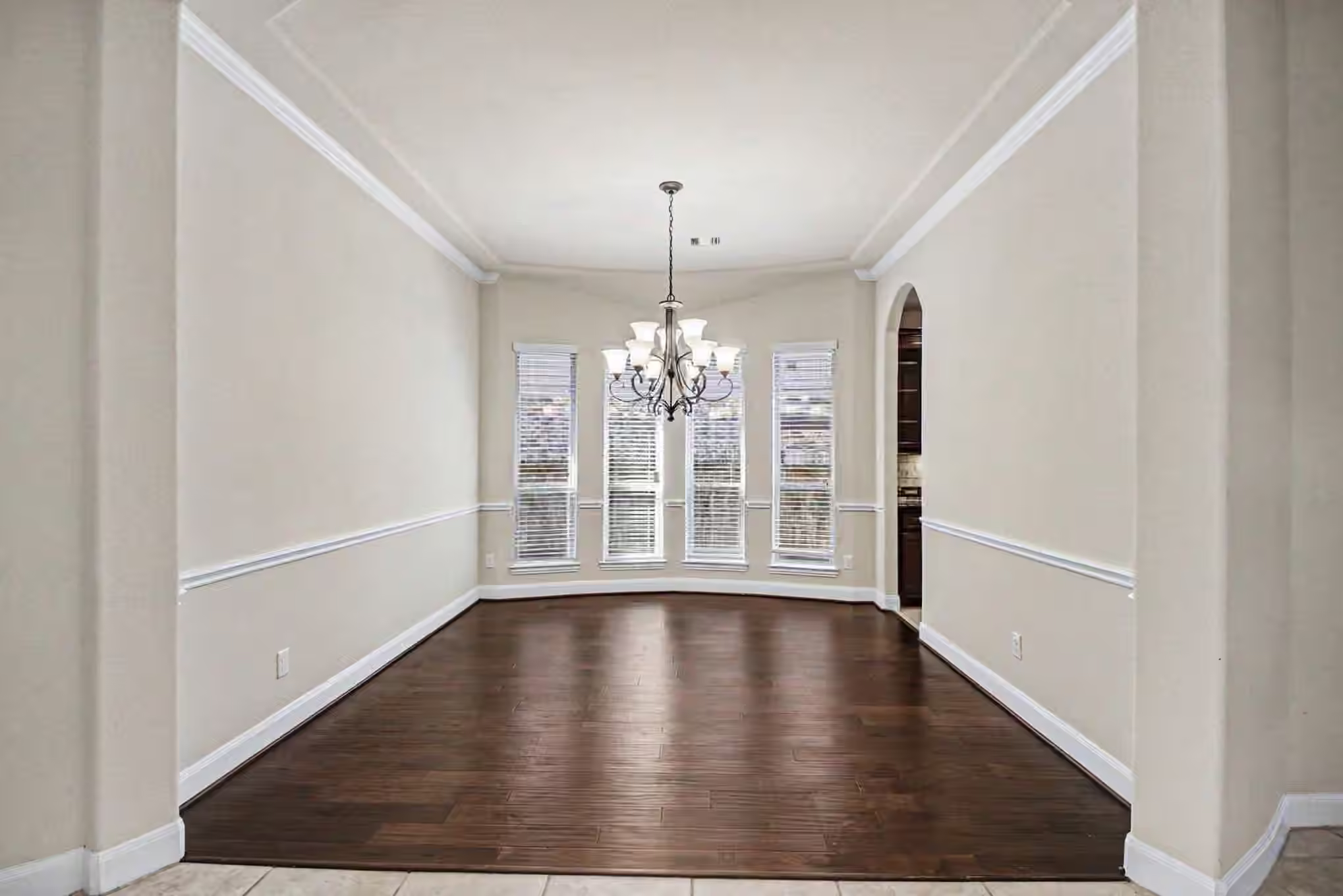 Photo 5 of 13303 Kemper Rock Court, Rosharon, TX