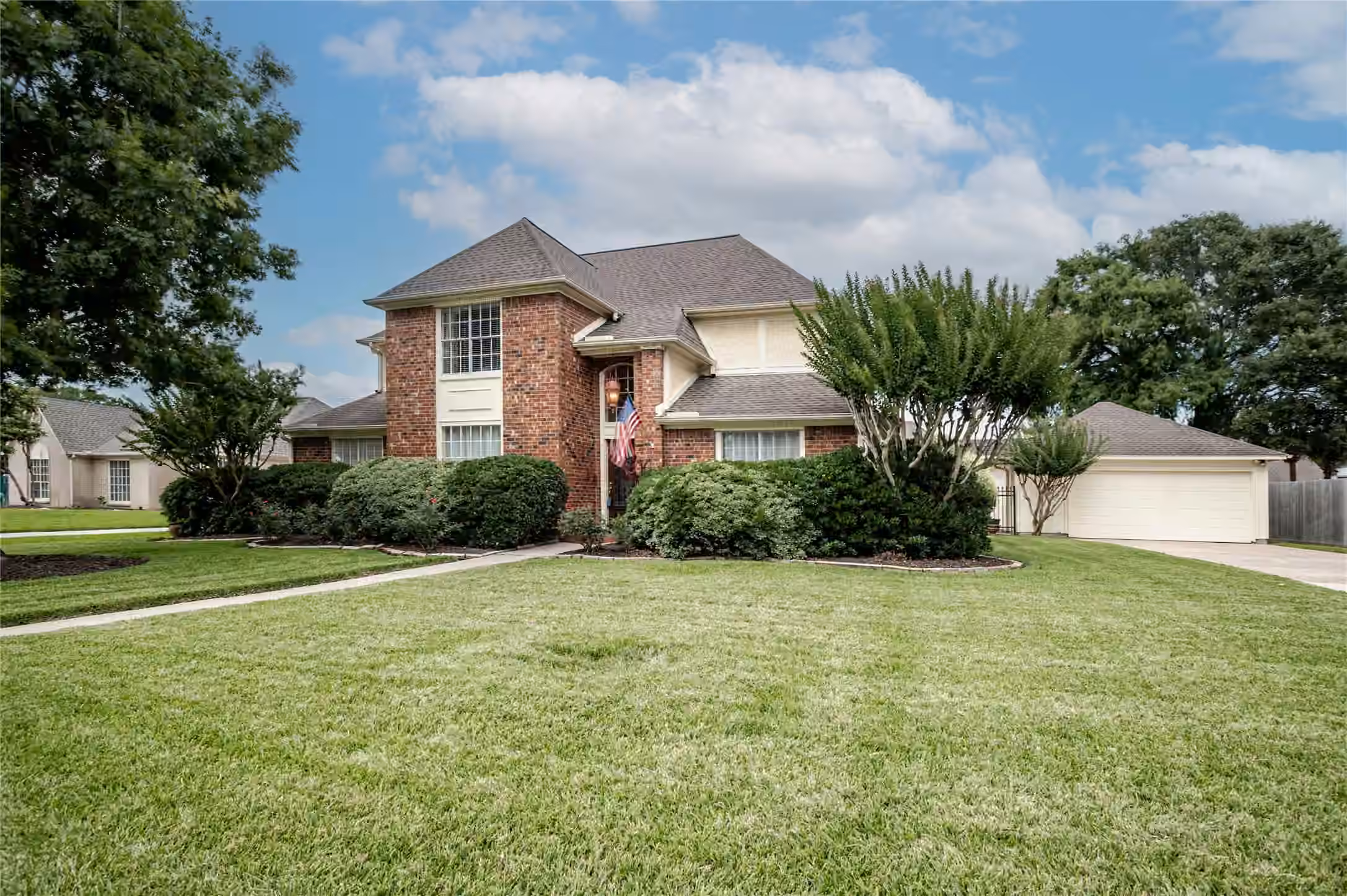 Photo 2 of 2748 Masters Drive, League City, TX