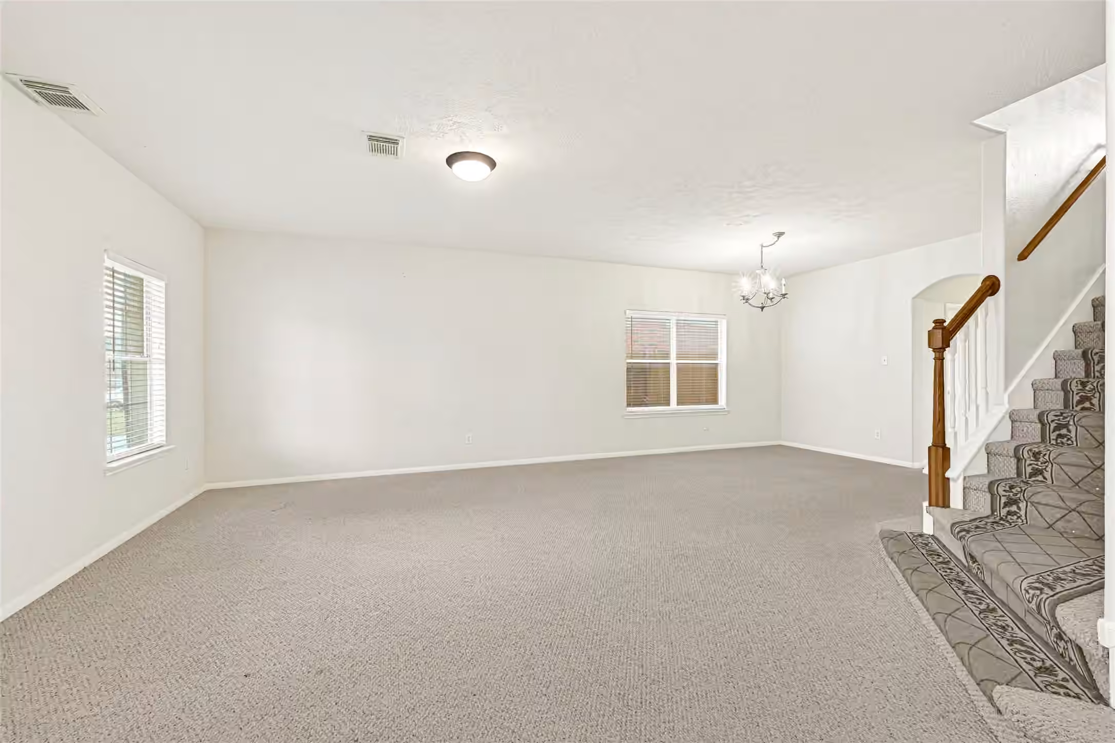 Photo 5 of 8927 Heron Nest Drive, Houston, TX