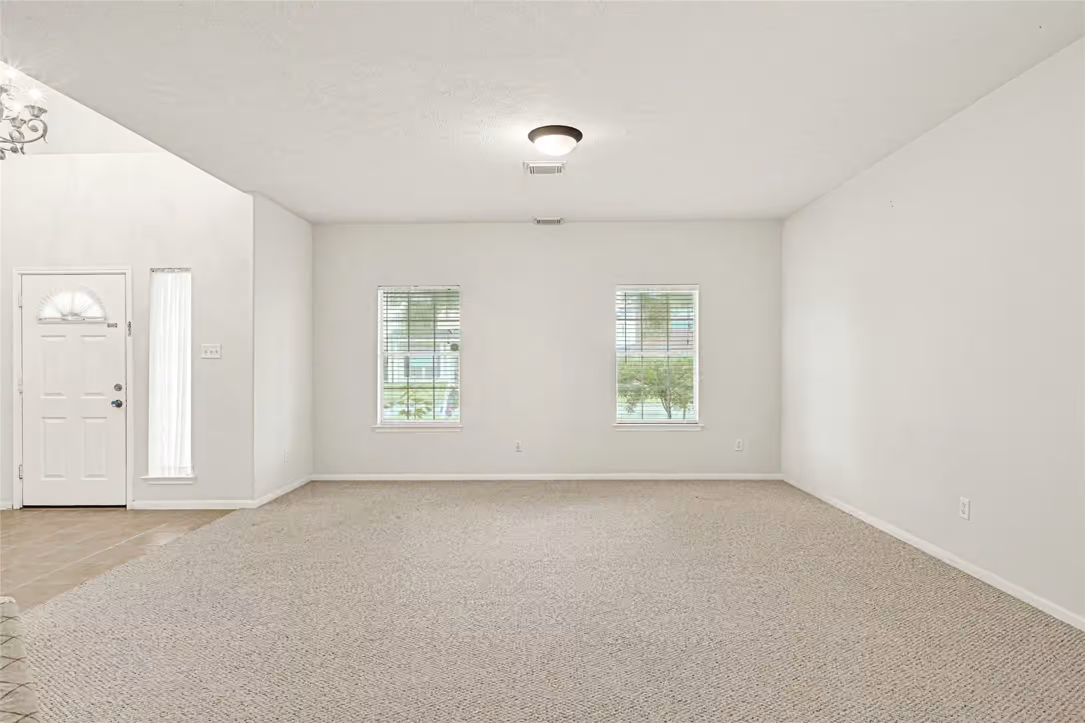 Photo 6 of 8927 Heron Nest Drive, Houston, TX