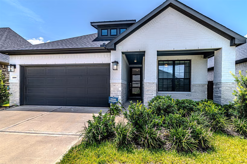 Photo 2 of 20911 Caserta Glen Lane, Tomball, TX