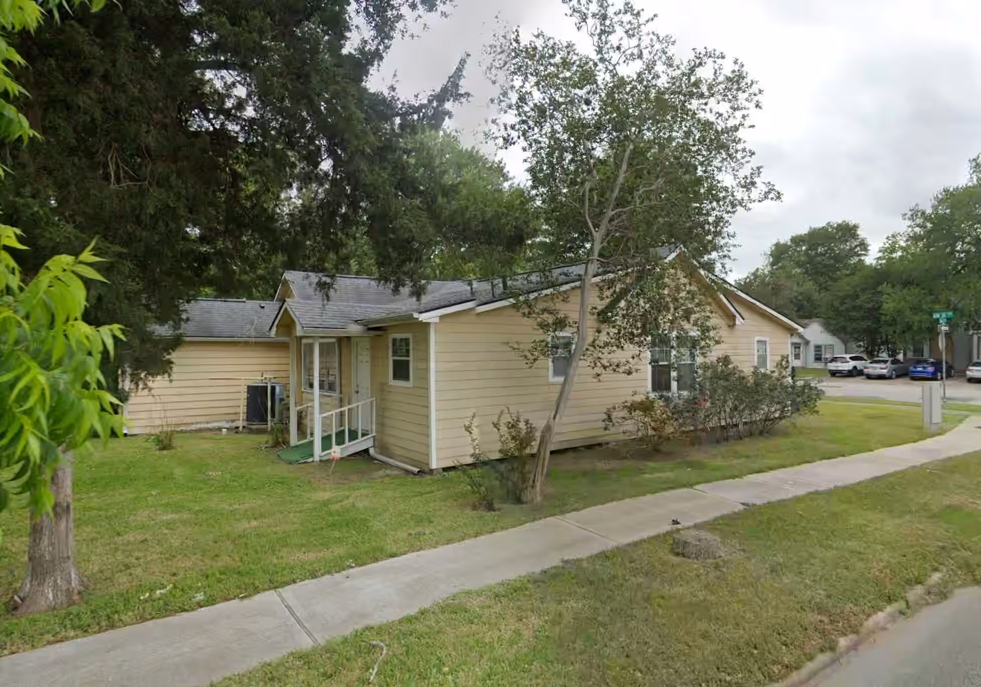 Photo 3 of 1101 6th Street, Rosenberg, TX