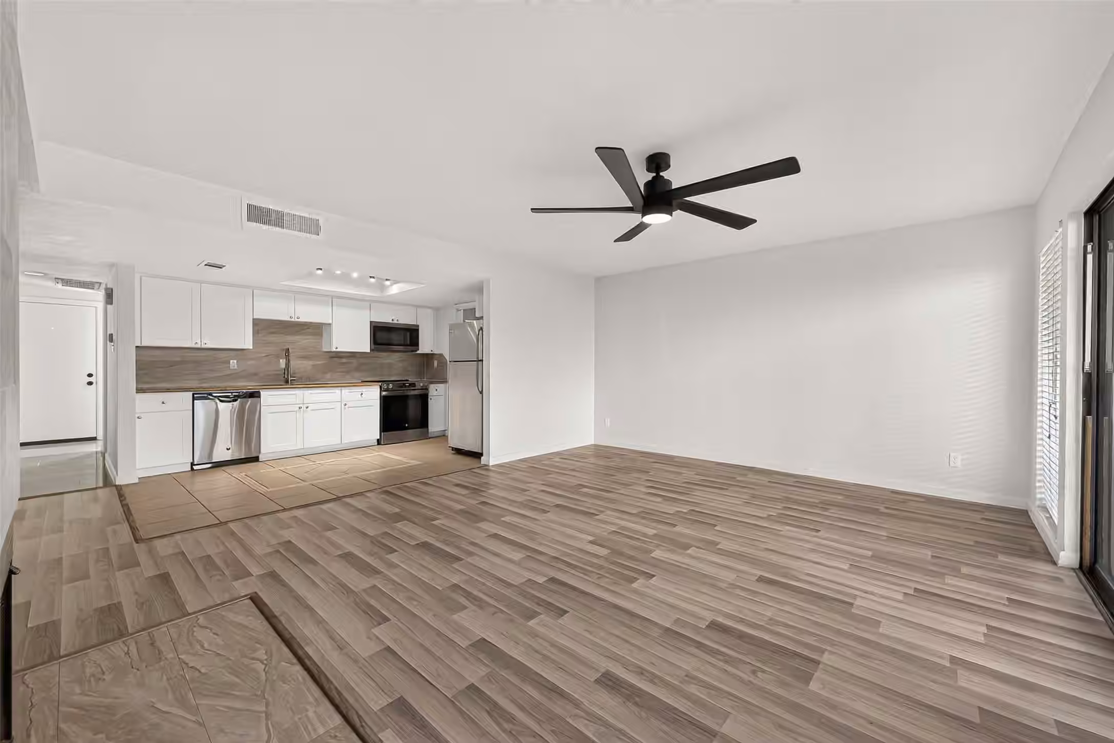 Photo 7 of 14777 Wunderlich Drive 409, Houston, TX