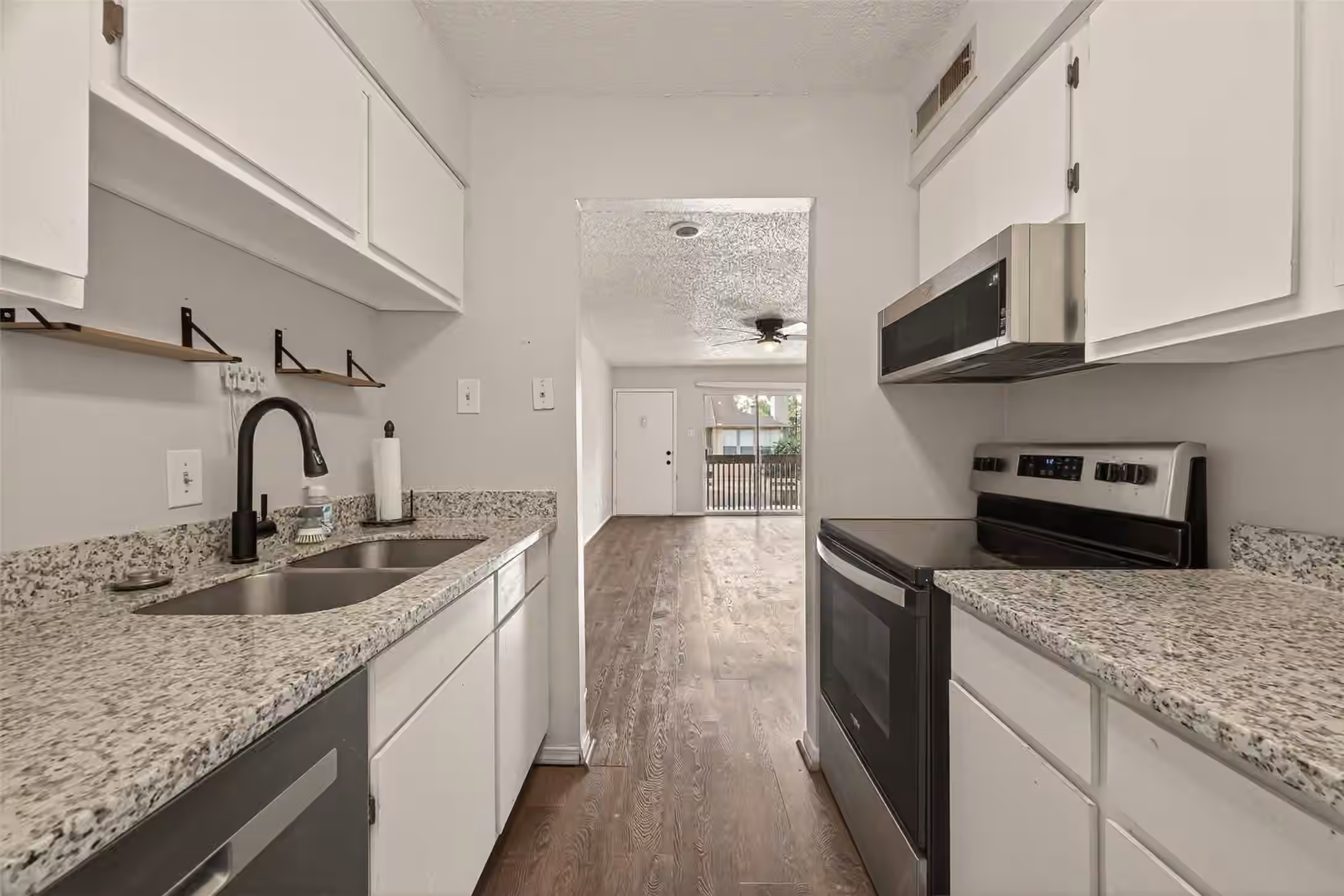 Photo 4 of 1900 Bay Area Boulevard 136, Houston, TX