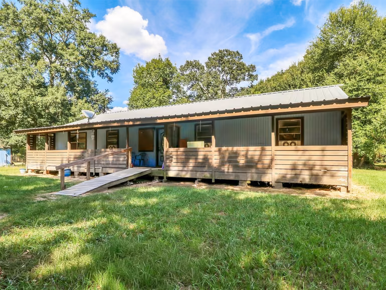 Photo of 253 Road 3800 N, Cleveland, TX 77328