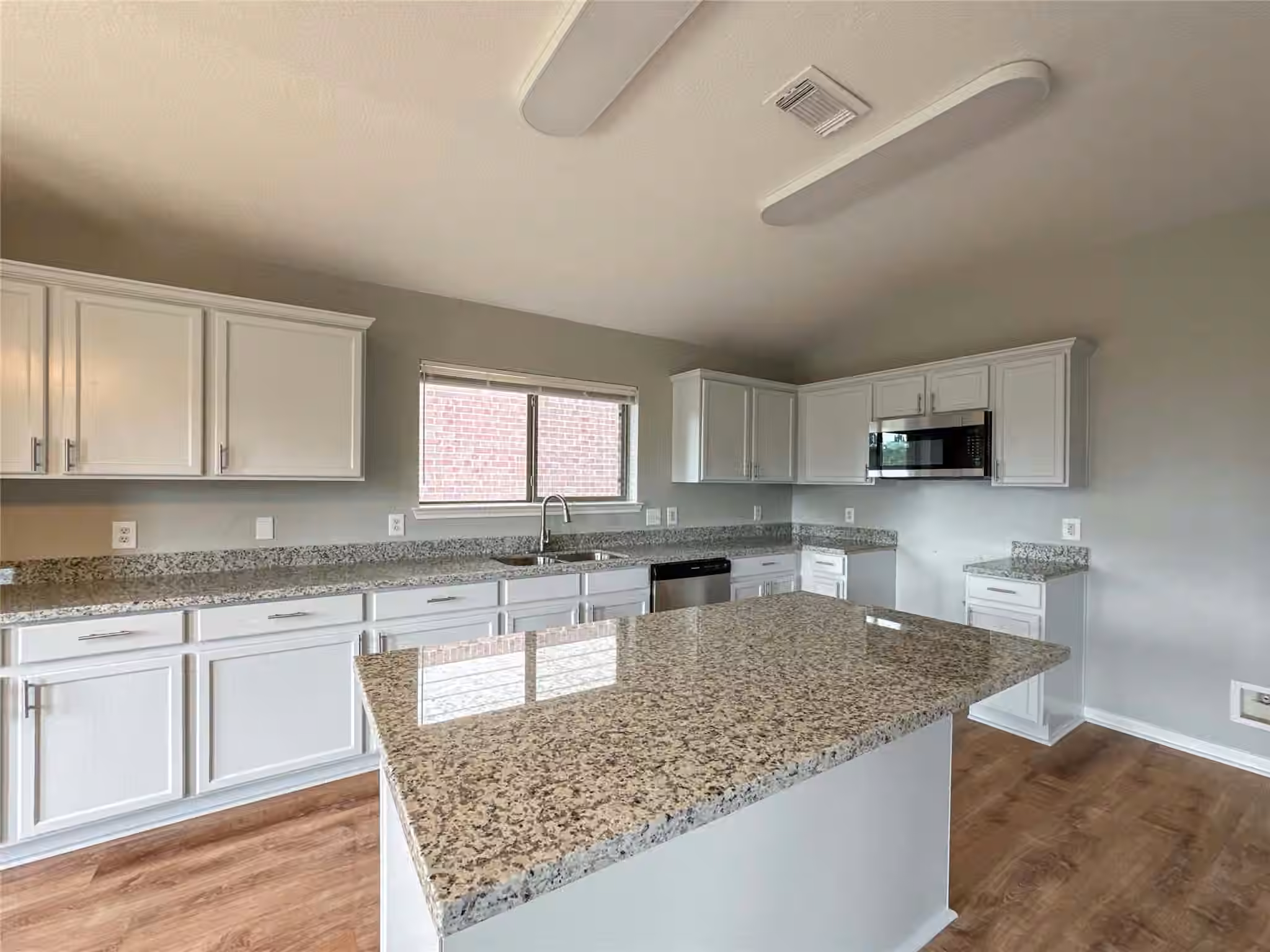 Photo 4 of 21410 Lark Creek Lane, Katy, TX