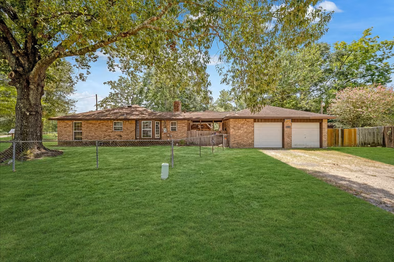 Photo 2 of 19904 Mercedell Drive, Porter, TX