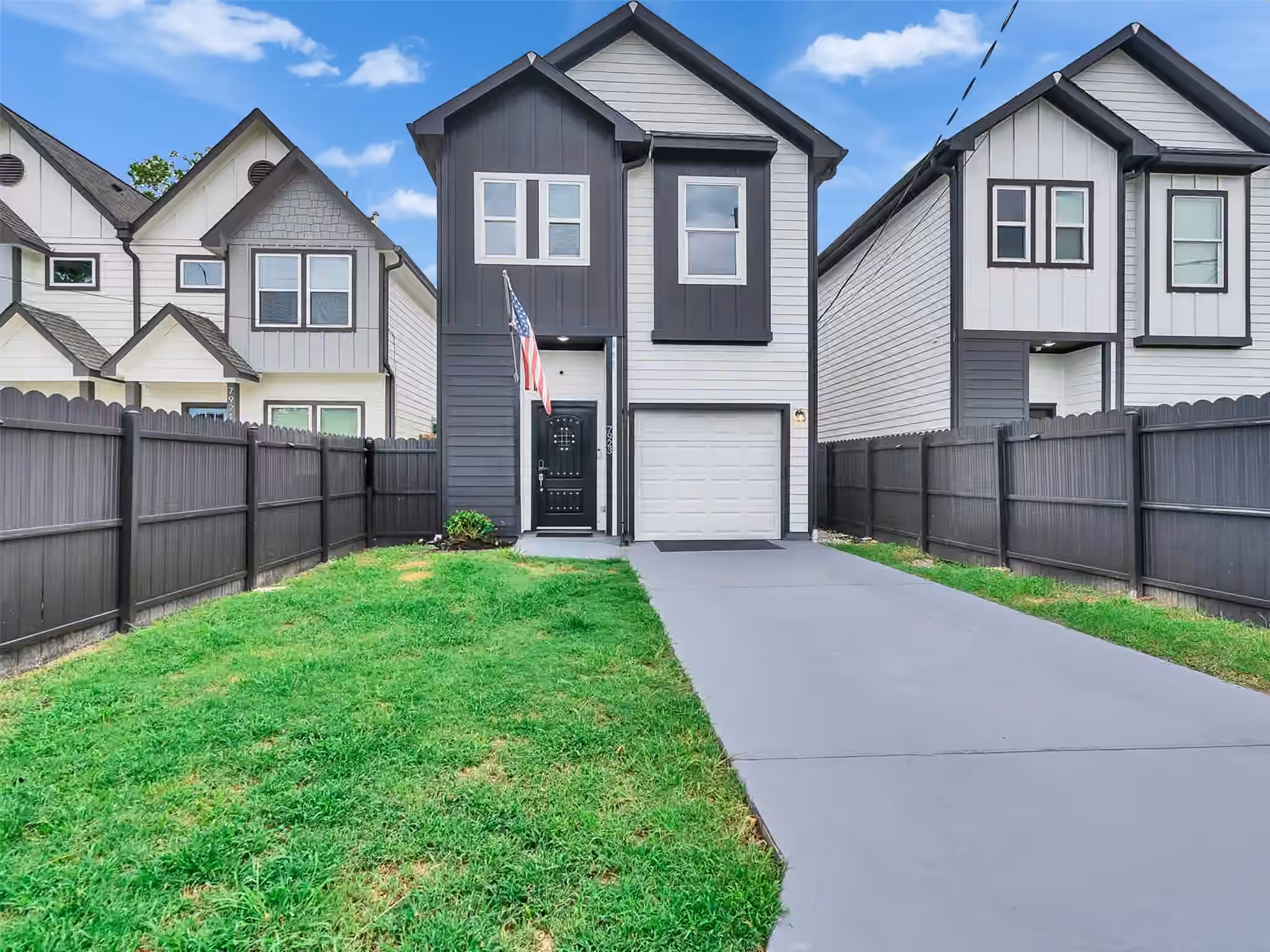 Photo of 7923 Bonaire Street, Houston, TX 77028