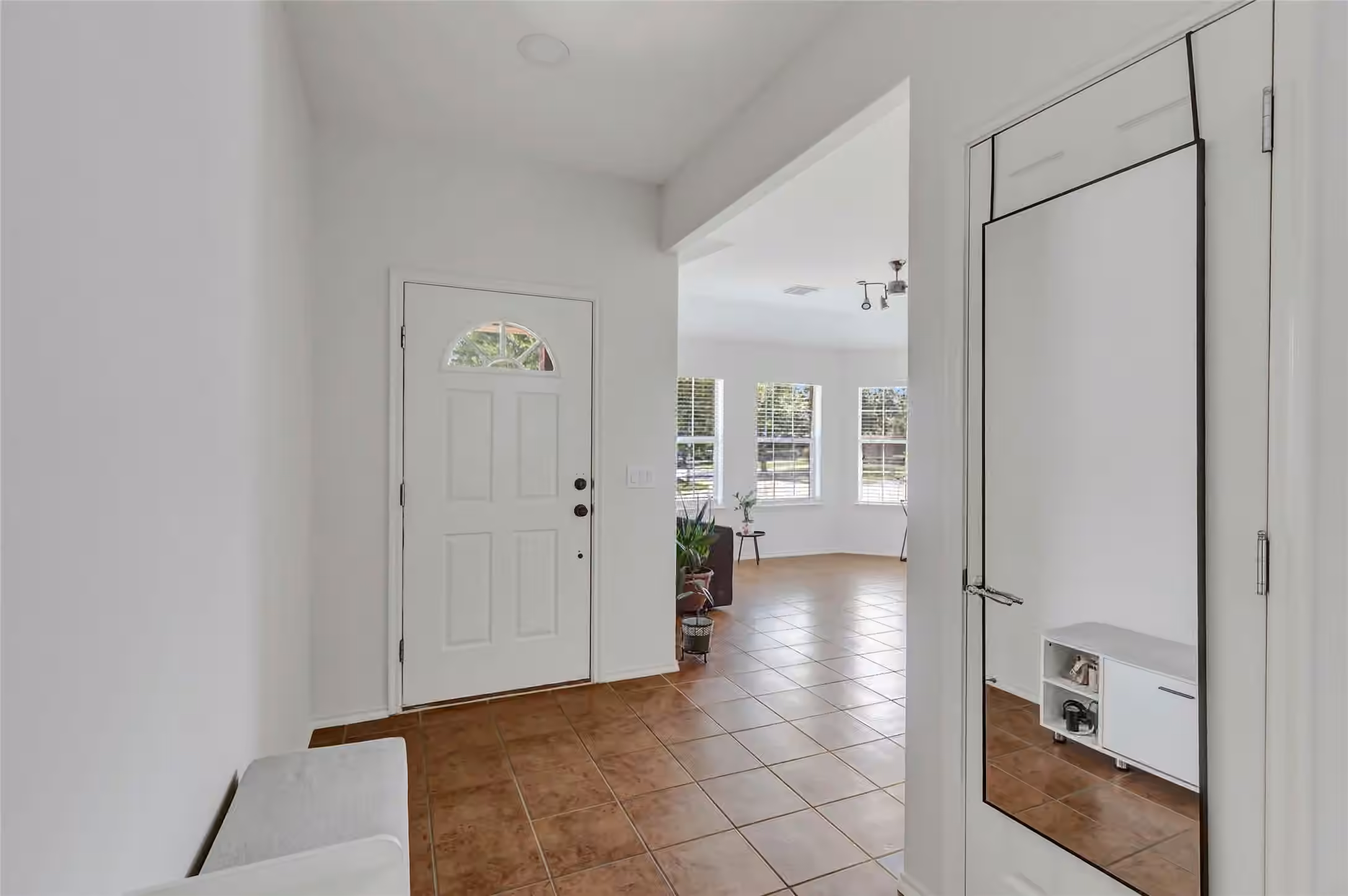 Photo 5 of 2756 Woodspring Acres Drive, Houston, TX