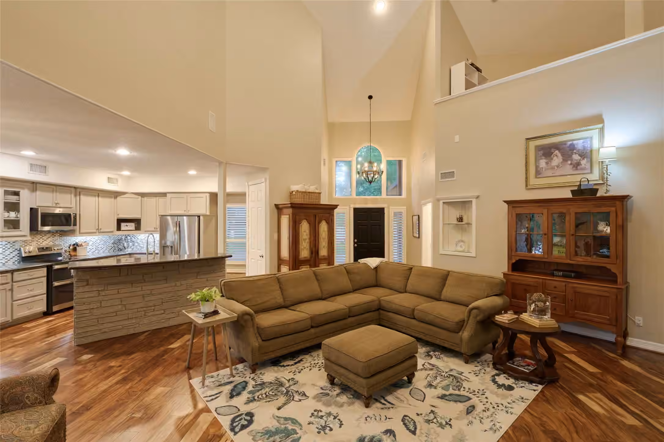 Photo 7 of 9151 Lakeside Circle, Montgomery, TX