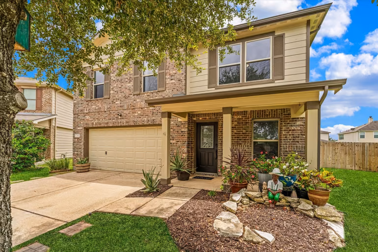 Photo of 15903 Arapaho Bend Lane, Cypress, TX 77429