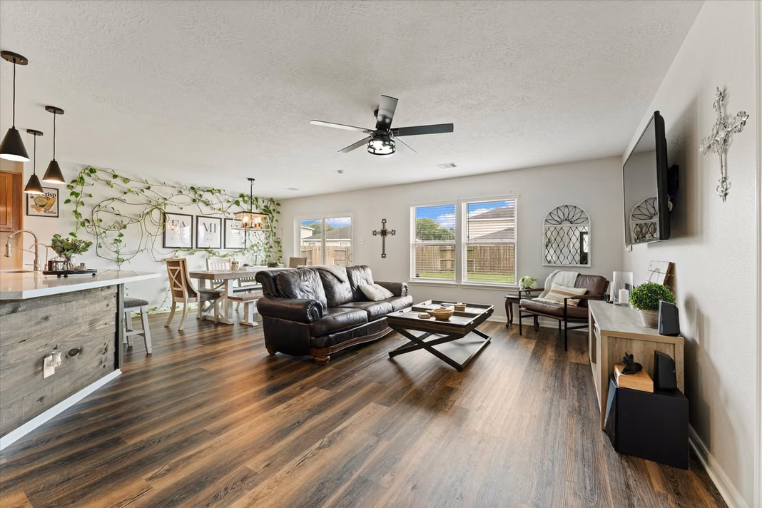 Photo 7 of 15903 Arapaho Bend Lane, Cypress, TX