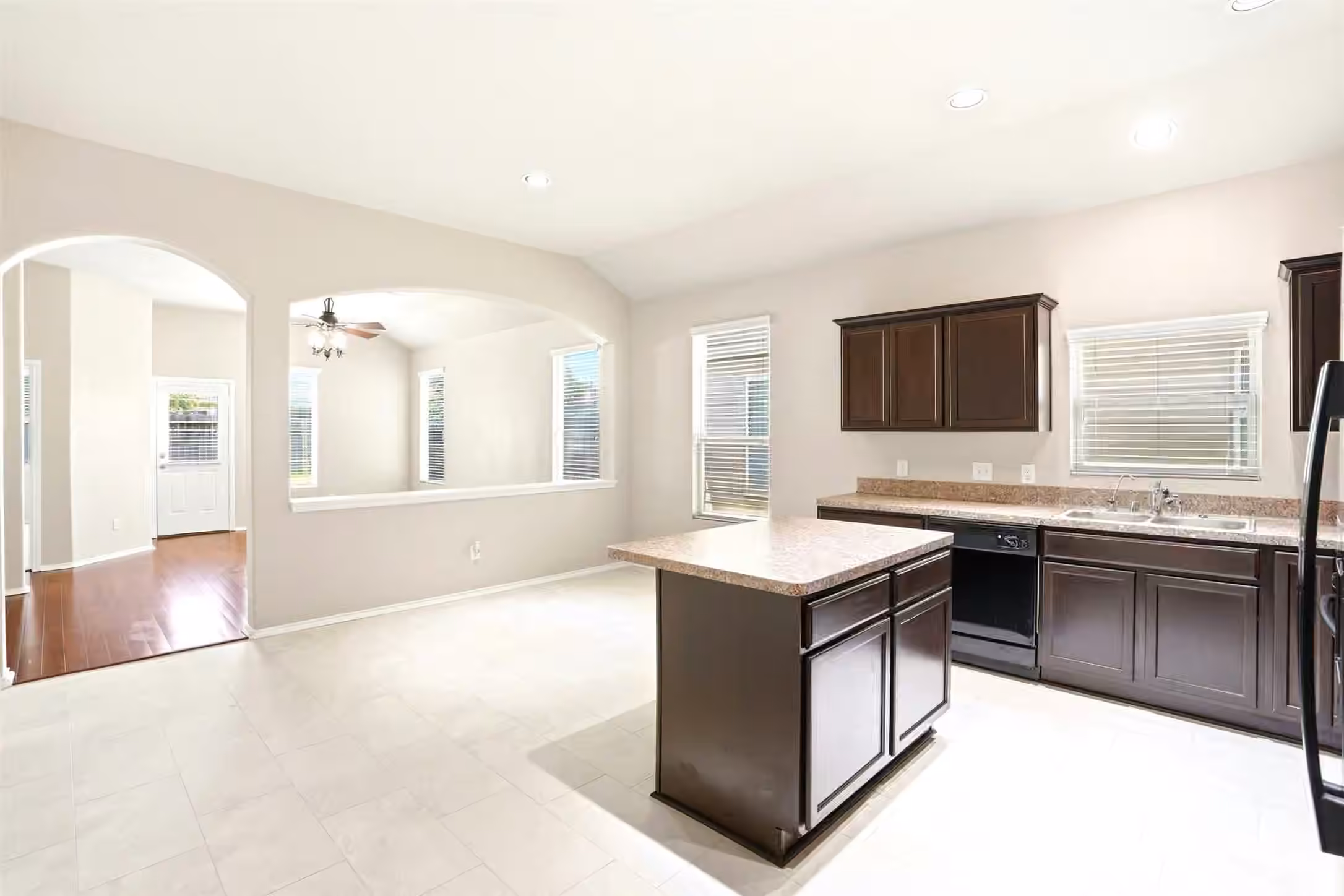 Photo 2 of 5427 Sunfall Bend Lane, Katy, TX