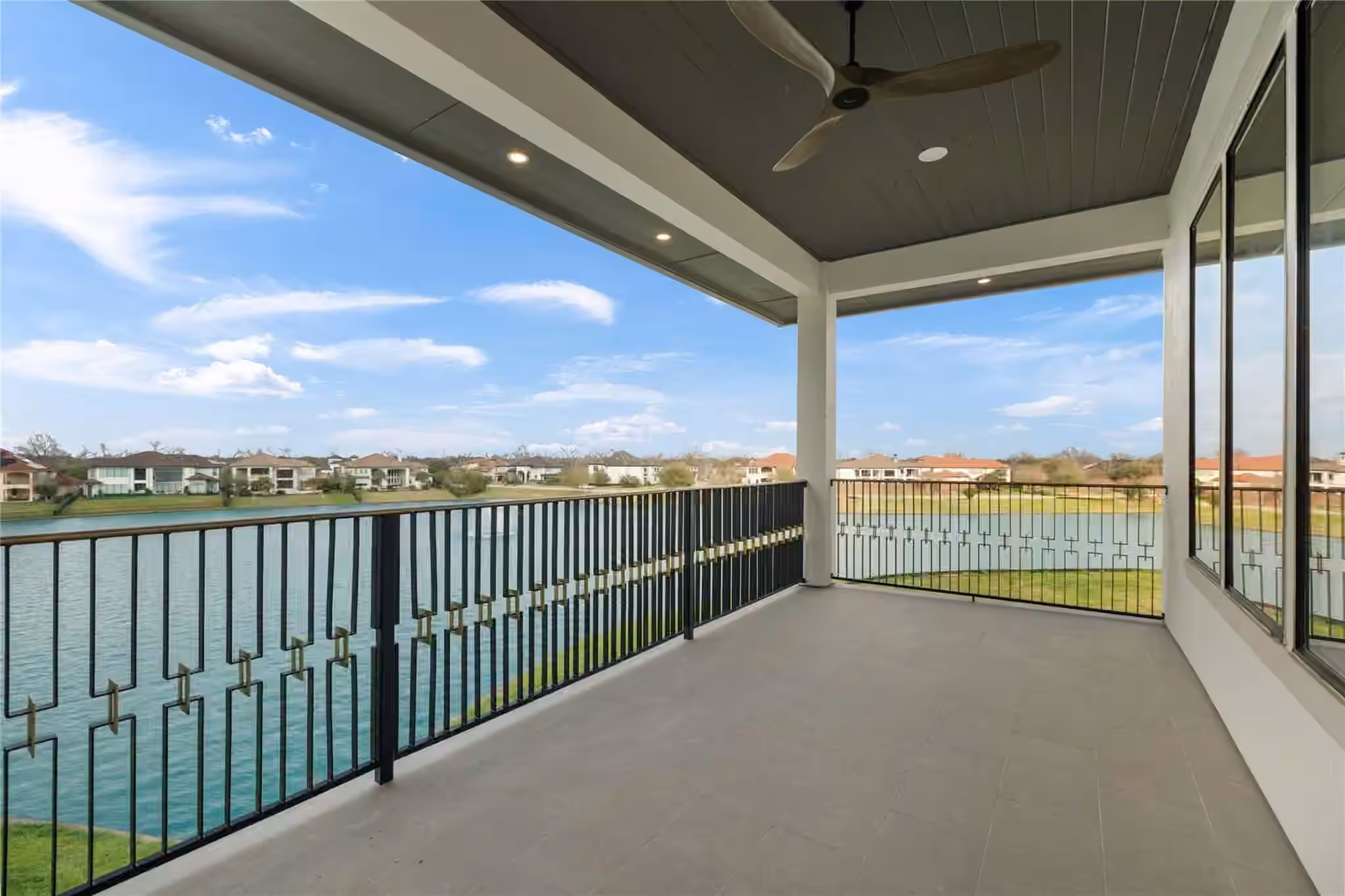 Photo 5 of 4610 Sunset Circle, Sugar Land, TX