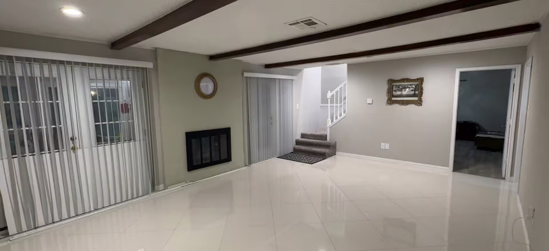 Photo 4 of 3830 Fairvalley Drive, Houston, TX