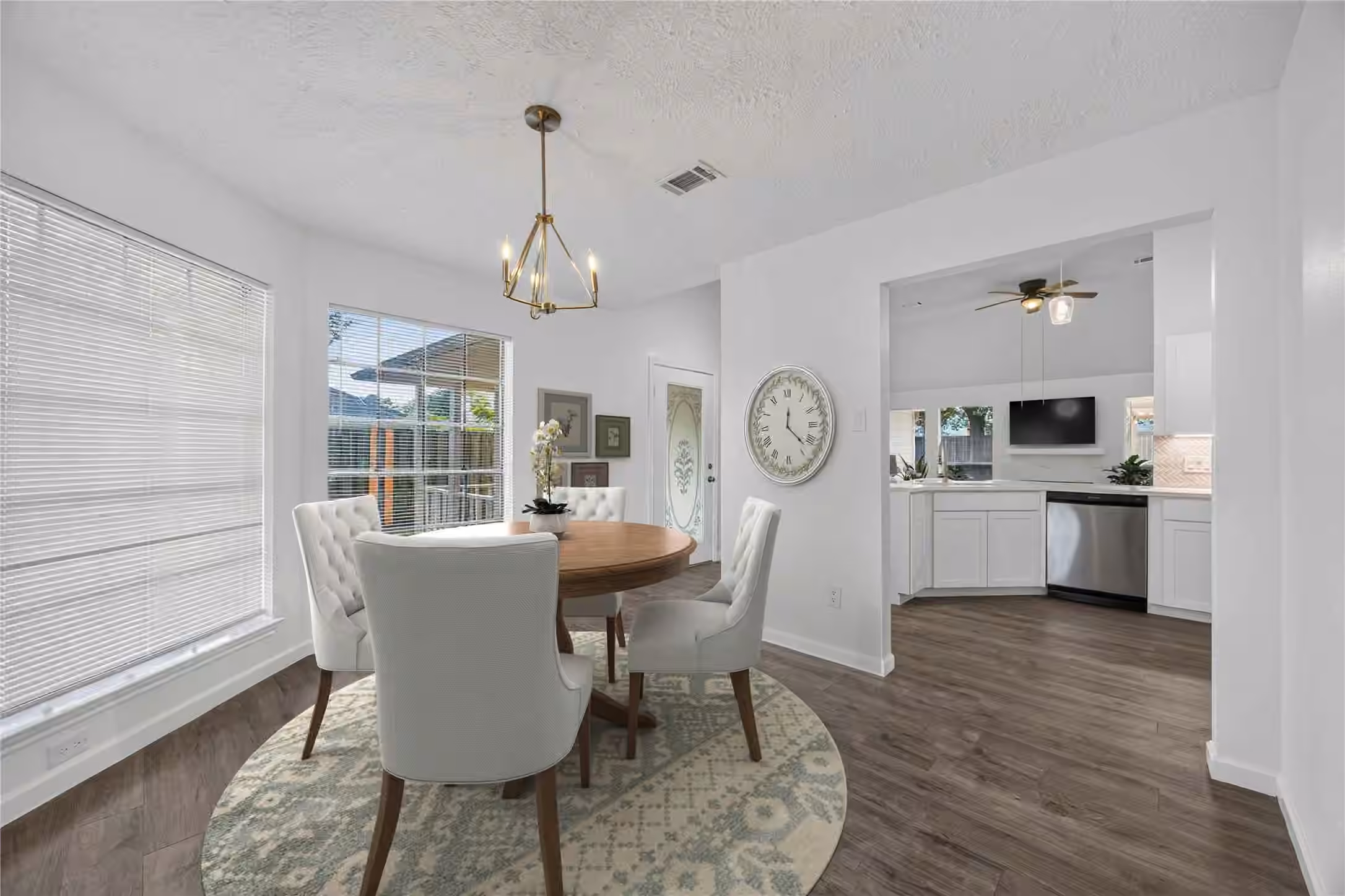 Photo 5 of 10727 Kentington Oak Drive, Humble, TX