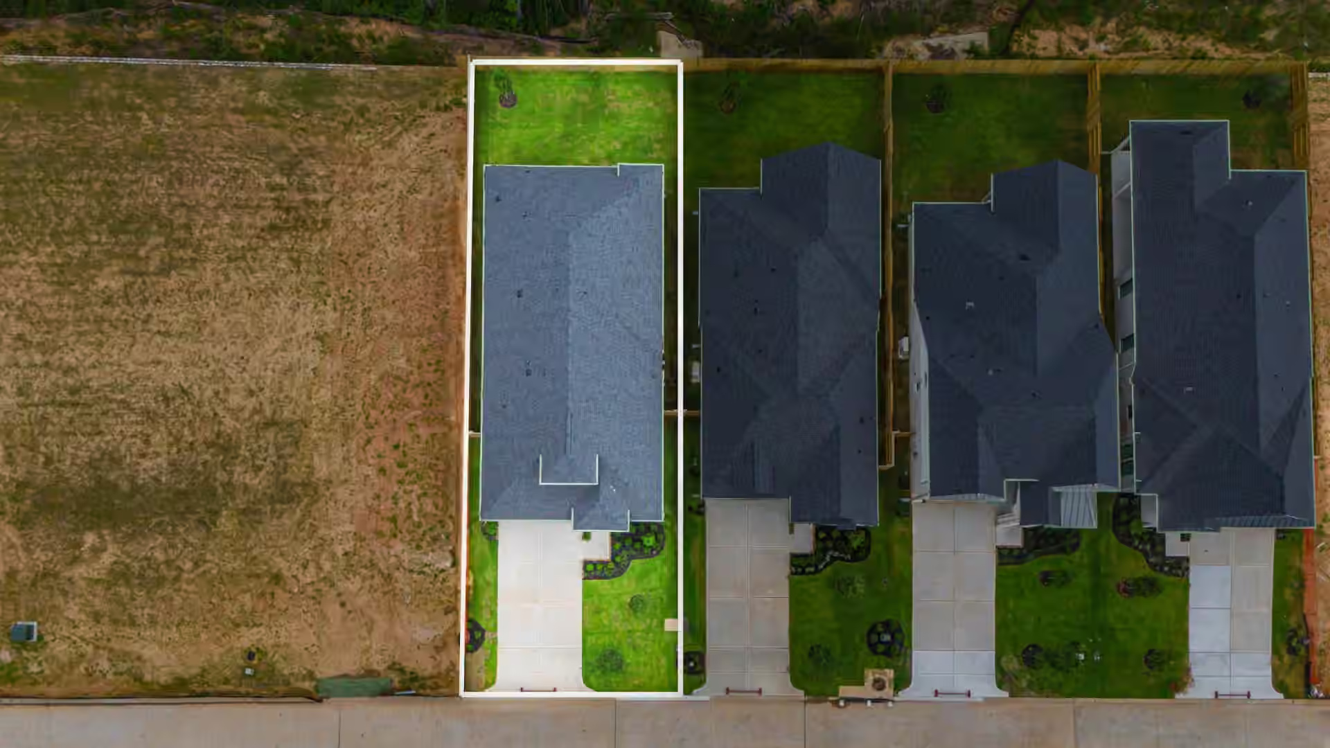 Photo 2 of 2027 Forest Stream Way, Conroe, TX