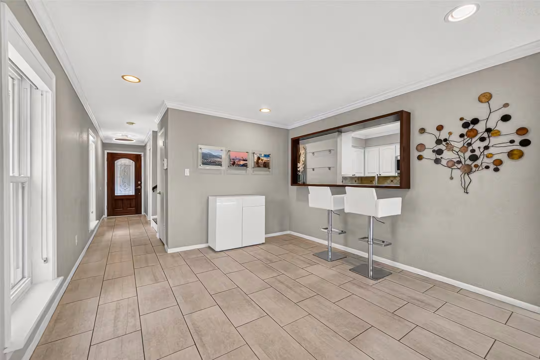 Photo 6 of 5714 Innsbruck Street, Bellaire, TX