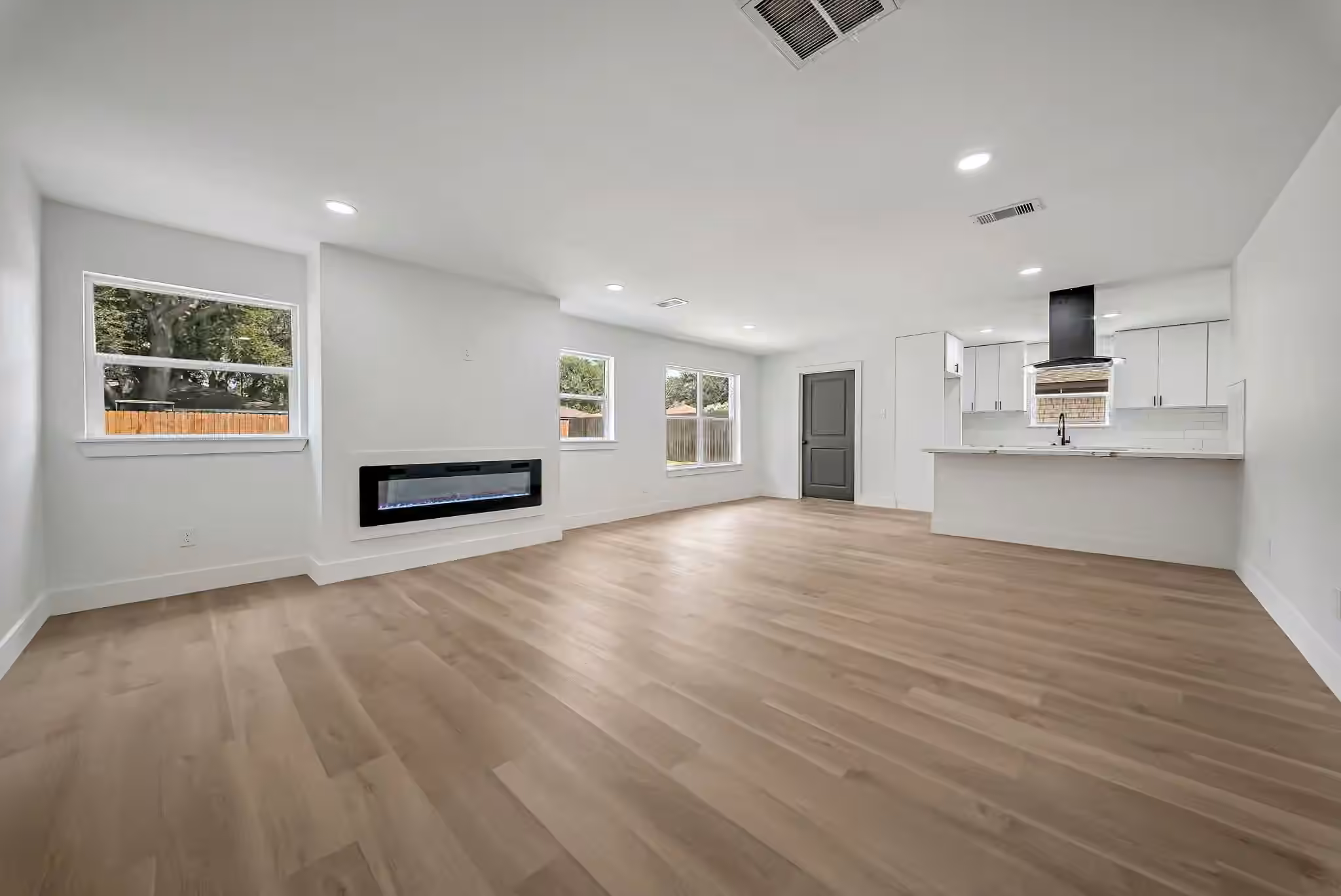 Photo 5 of 10511 Sagepine Lane, Houston, TX