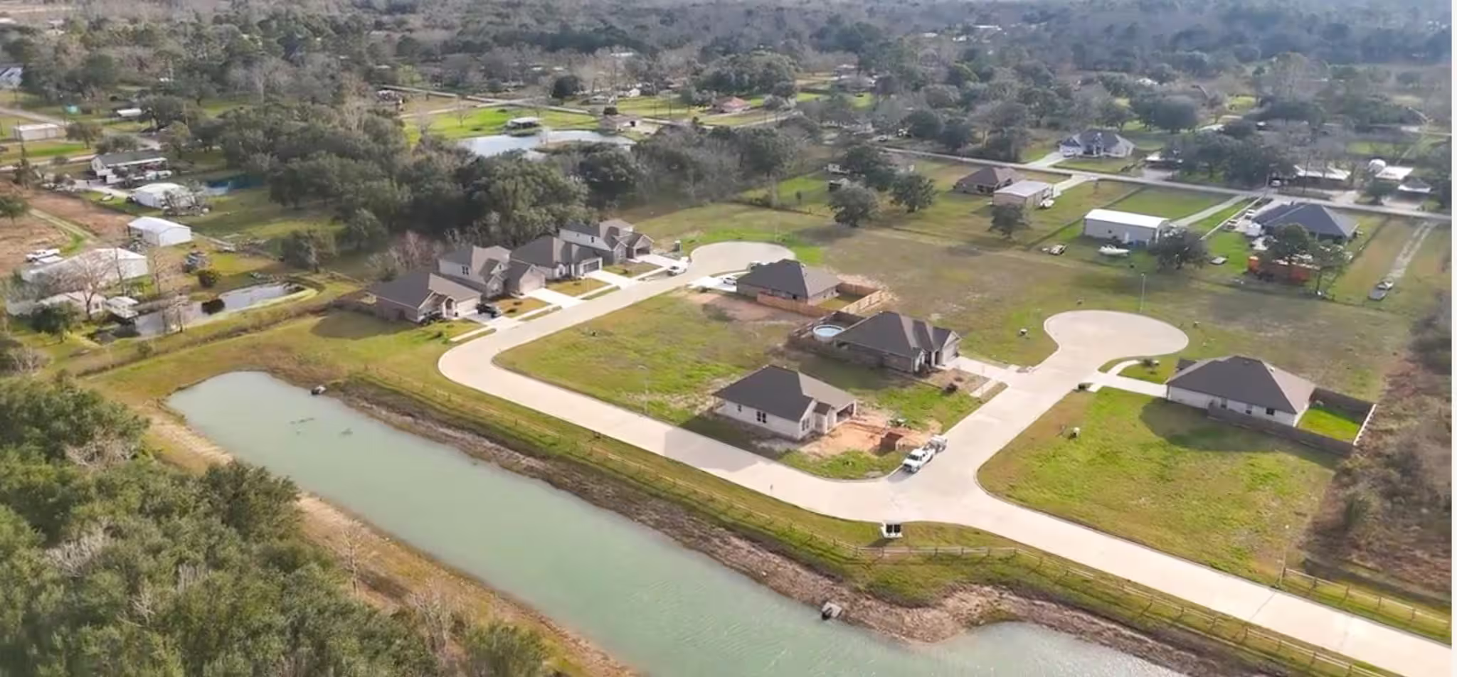 Photo 3 of 15803 Red Maple Lane, Santa Fe, TX