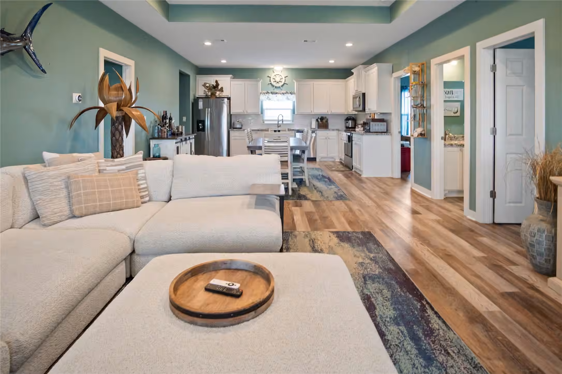 Photo 4 of 957 S Cove, Crystal Beach, TX