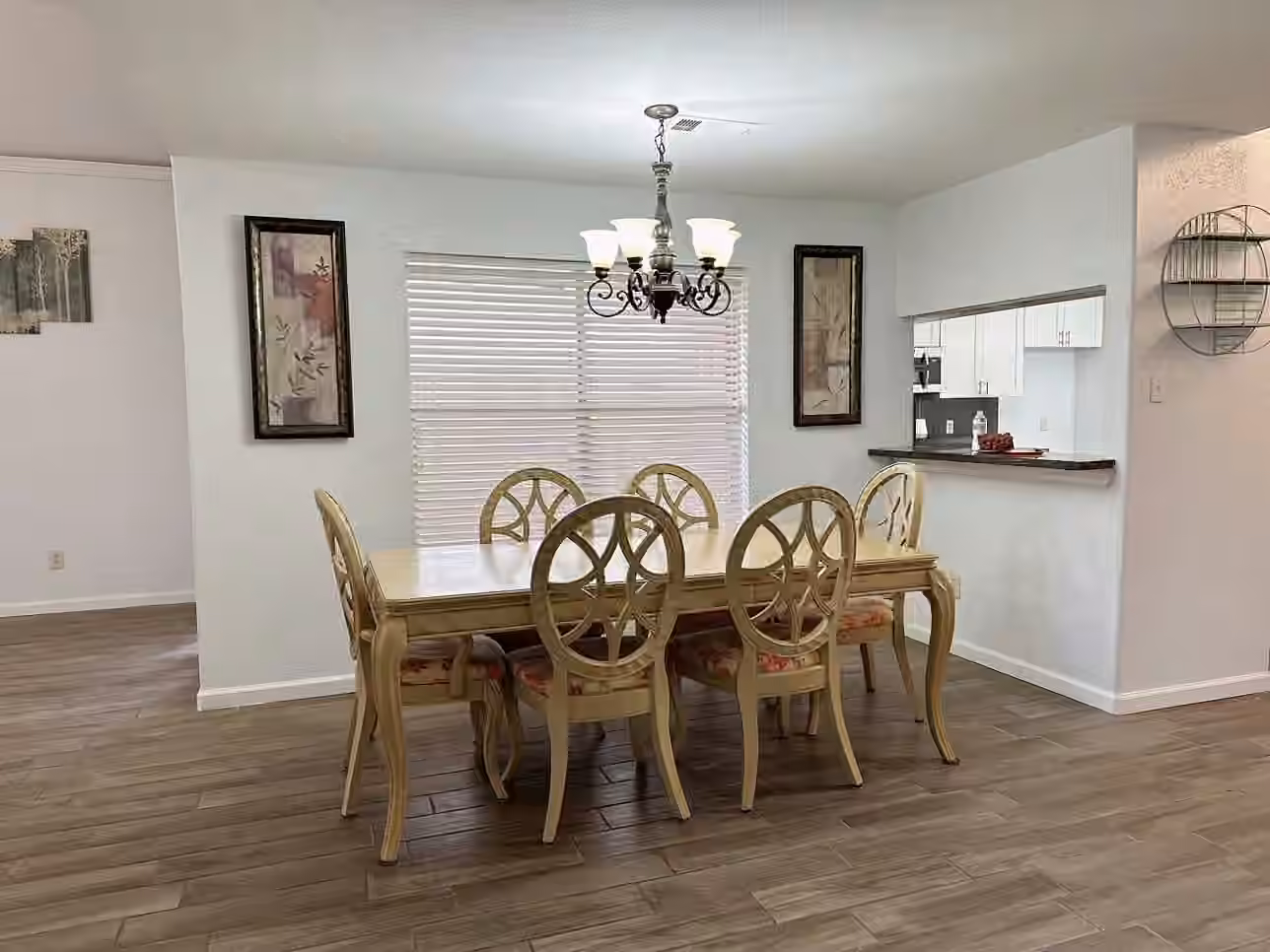 Photo 5 of 5110 Prairie Creek Drive, Houston, TX