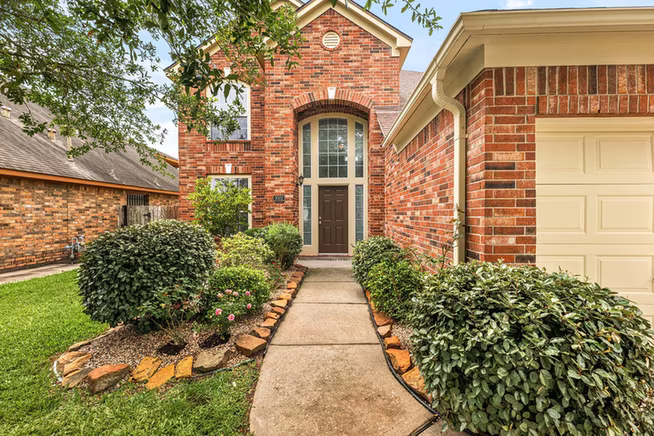 Photo of 9302 Tracelawn Court, Humble, TX