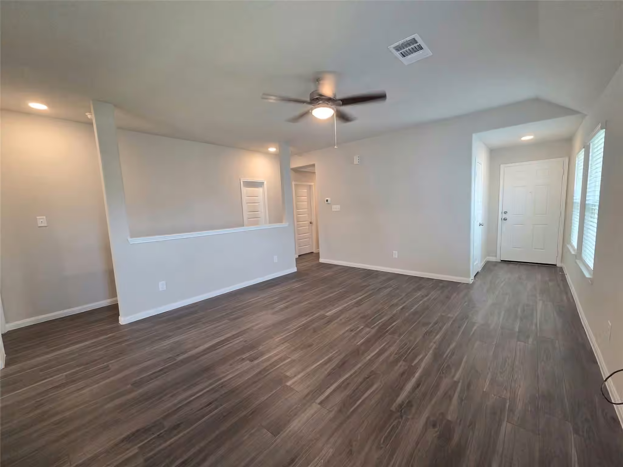 Photo 7 of 2390 Tavo Trail Drive, Conroe, TX