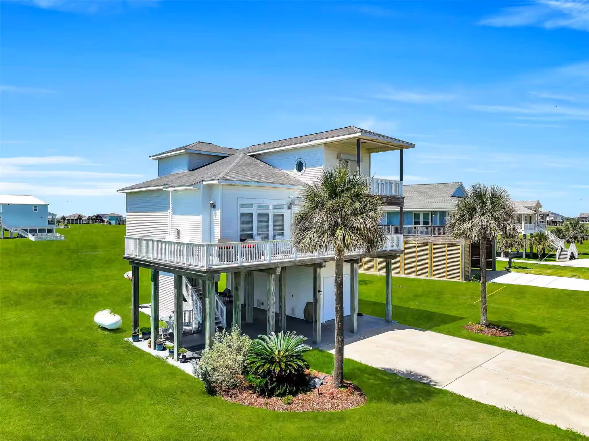 Photo 2 of 18614 Warrior Road, Galveston, TX