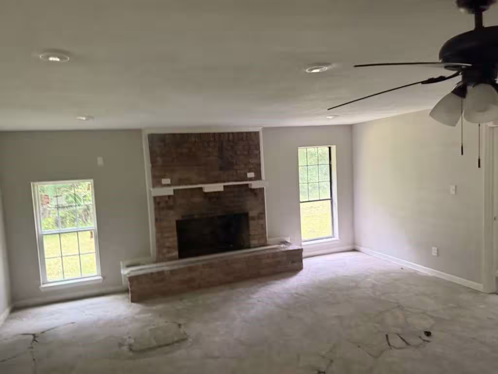 Photo 5 of 167 County Road 3665 W, Splendora, TX