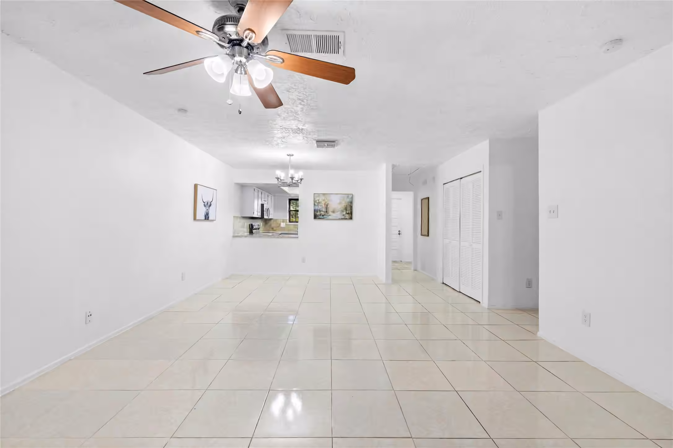 Photo 7 of 6517 S Briar Bayou Drive, Houston, TX