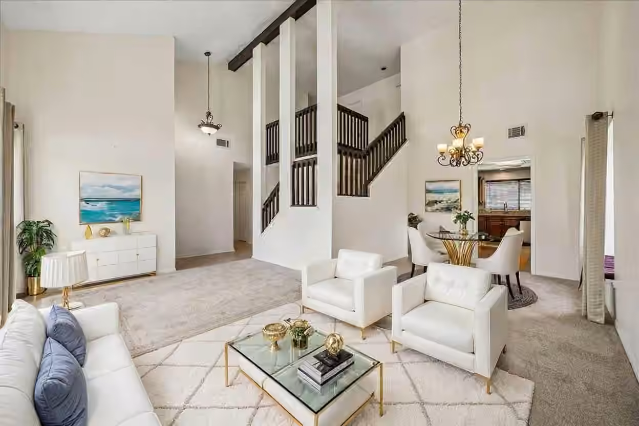 Photo 2 of 8915 Lakeside Forest Drive, Houston, TX