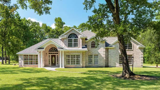 Photo of 10514 Crestwater Circle, Magnolia, TX 77354