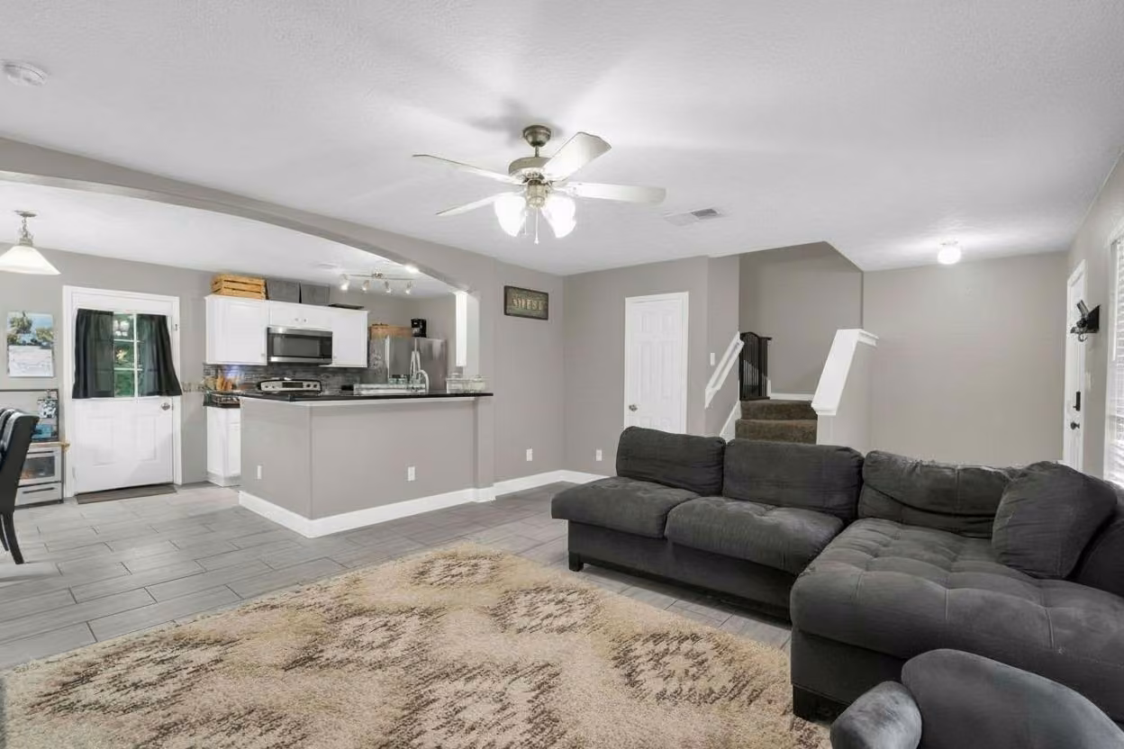 Photo 4 of 14781 Cypress Drive, Conroe, TX
