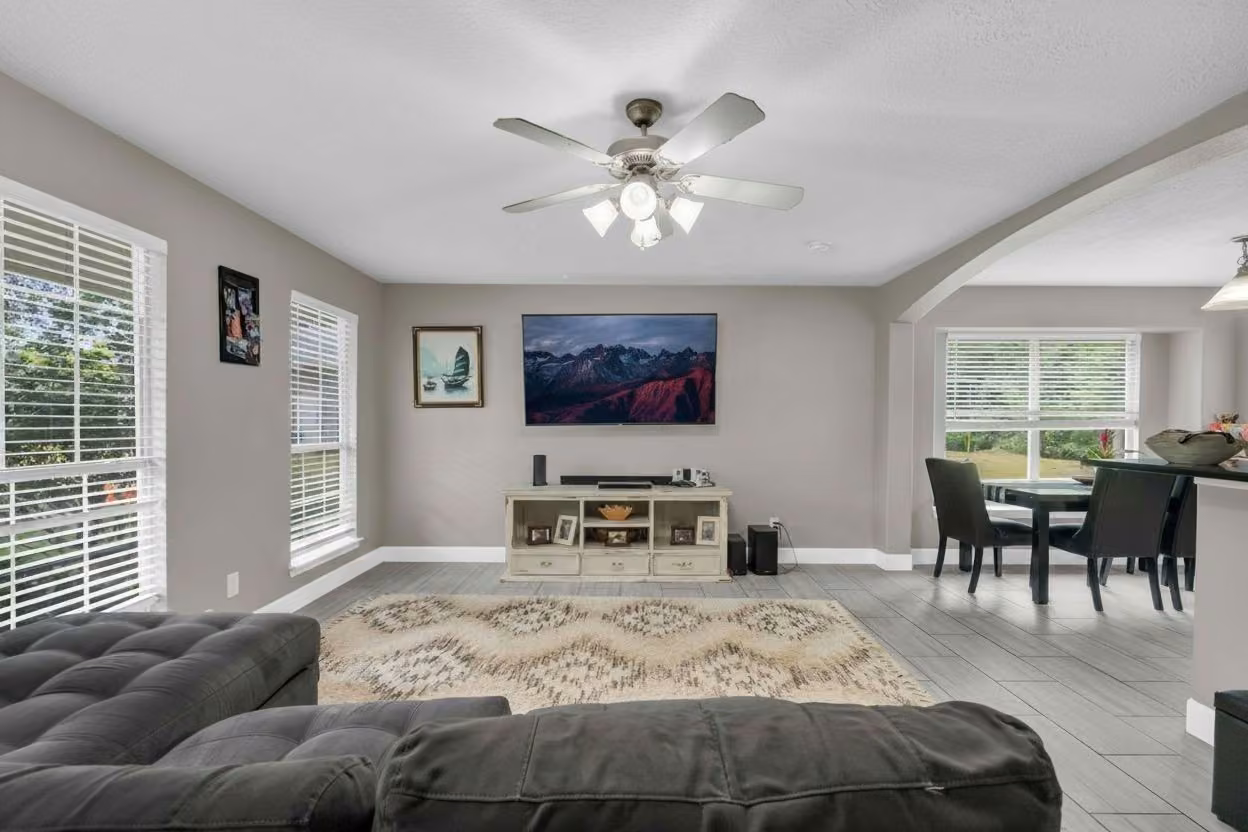 Photo 5 of 14781 Cypress Drive, Conroe, TX