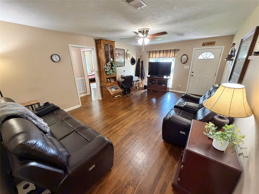 Photo 2 of 5403 3rd Street, Danbury, TX