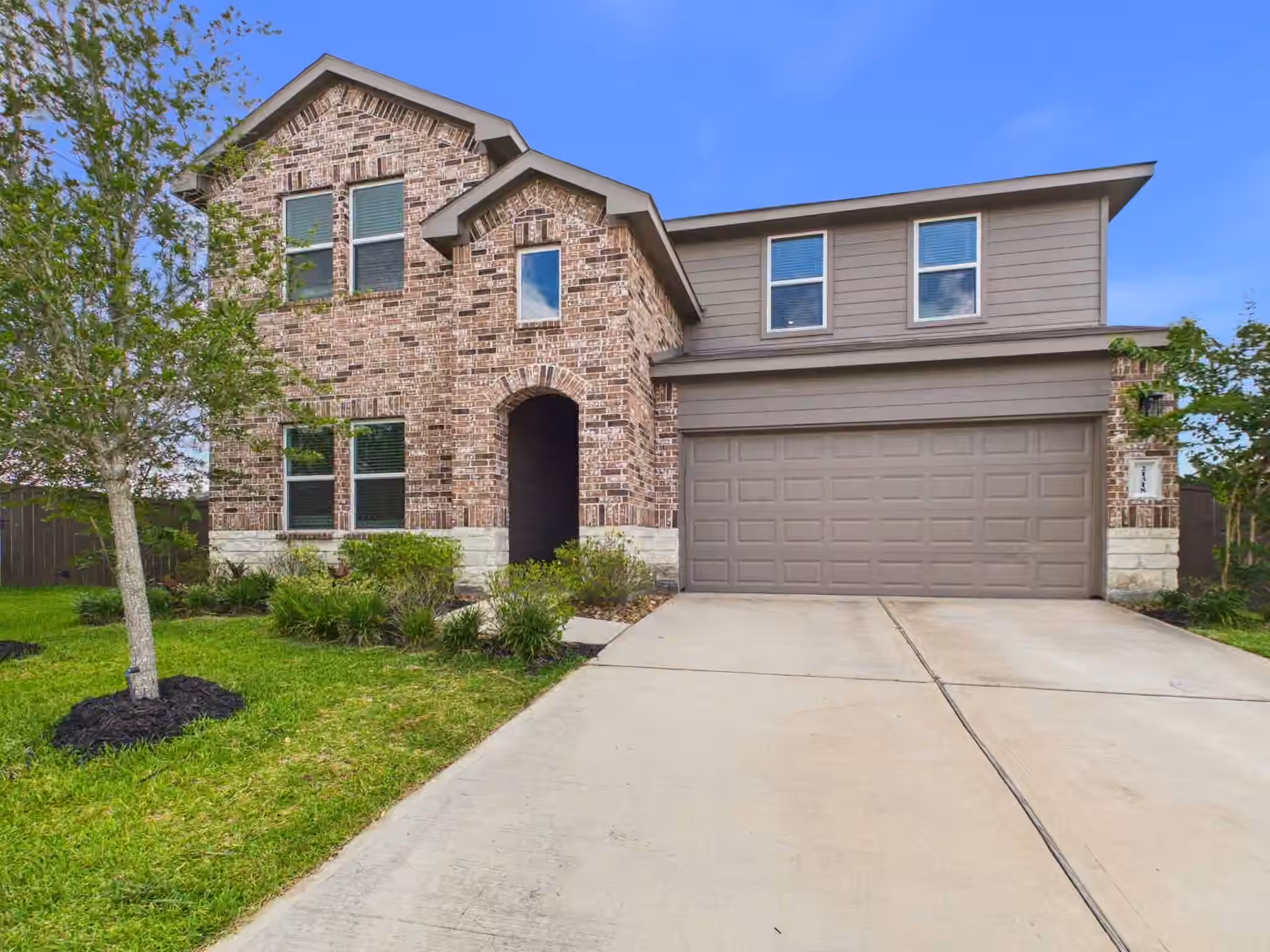 Photo 2 of 21318 Mountain Ash Drive, New Caney, TX