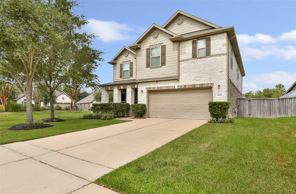 Photo 3 of 10318 Peeble Trail Court, Humble, TX