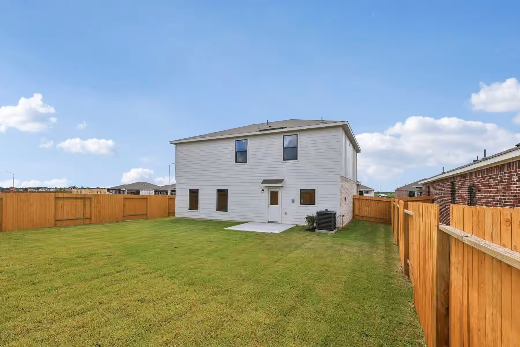 Photo 2 of 1508 Jean Meadow Drive, Rosenberg, TX