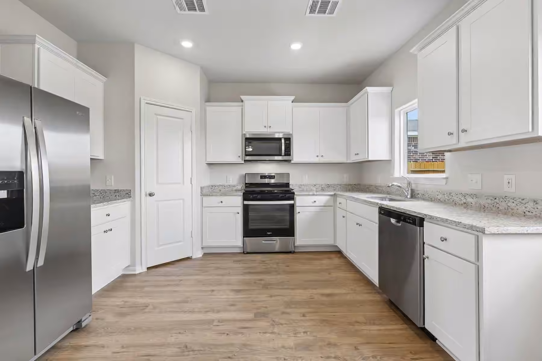Photo 5 of 1508 Jean Meadow Drive, Rosenberg, TX