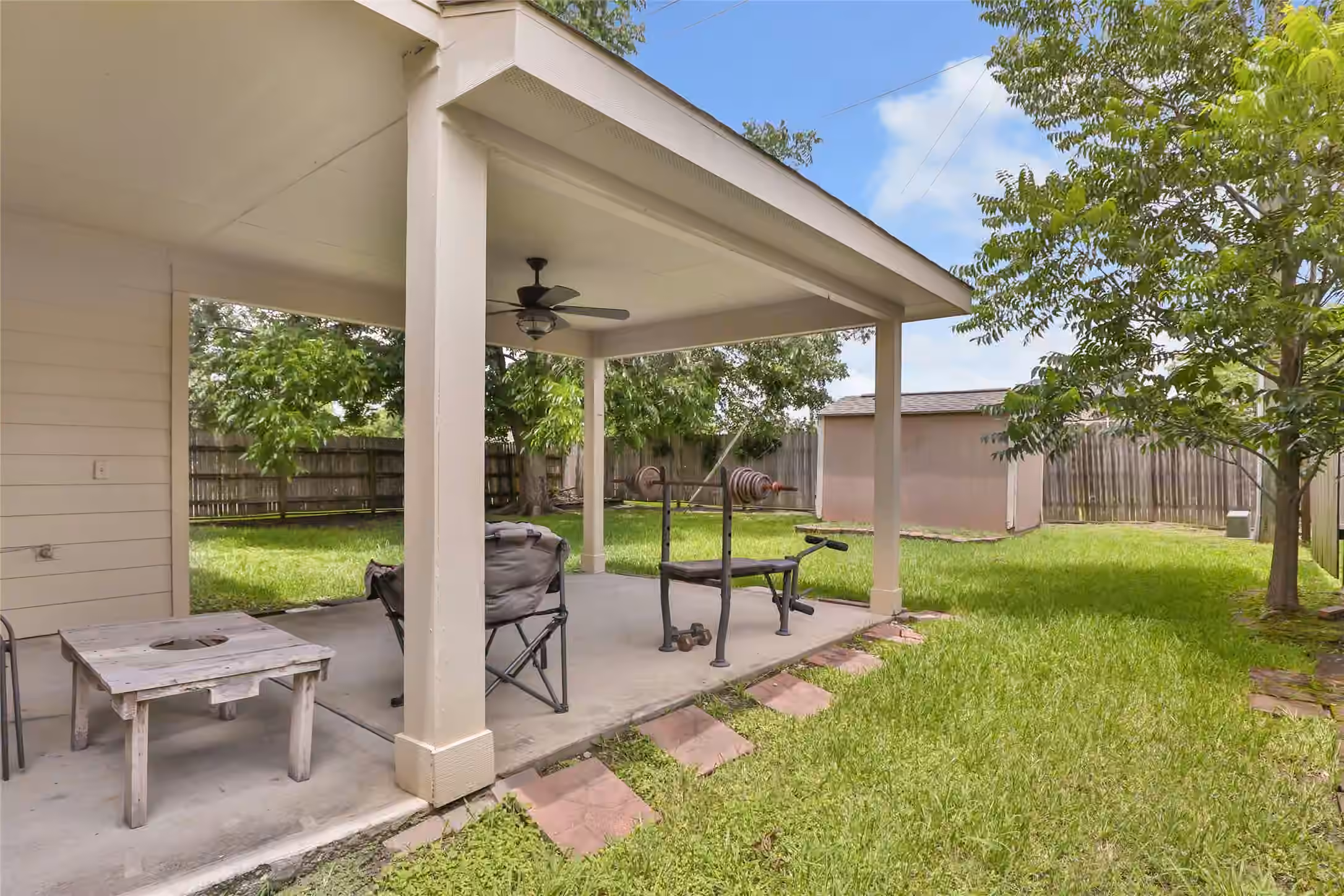Photo 5 of 8038 Echinacea Drive, Baytown, TX