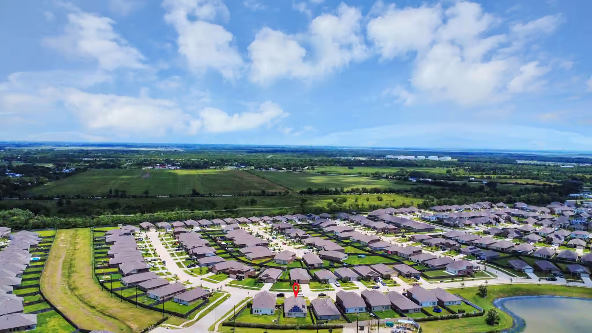 Photo 3 of 4606 Sterling Prairie Trail, Baytown, TX