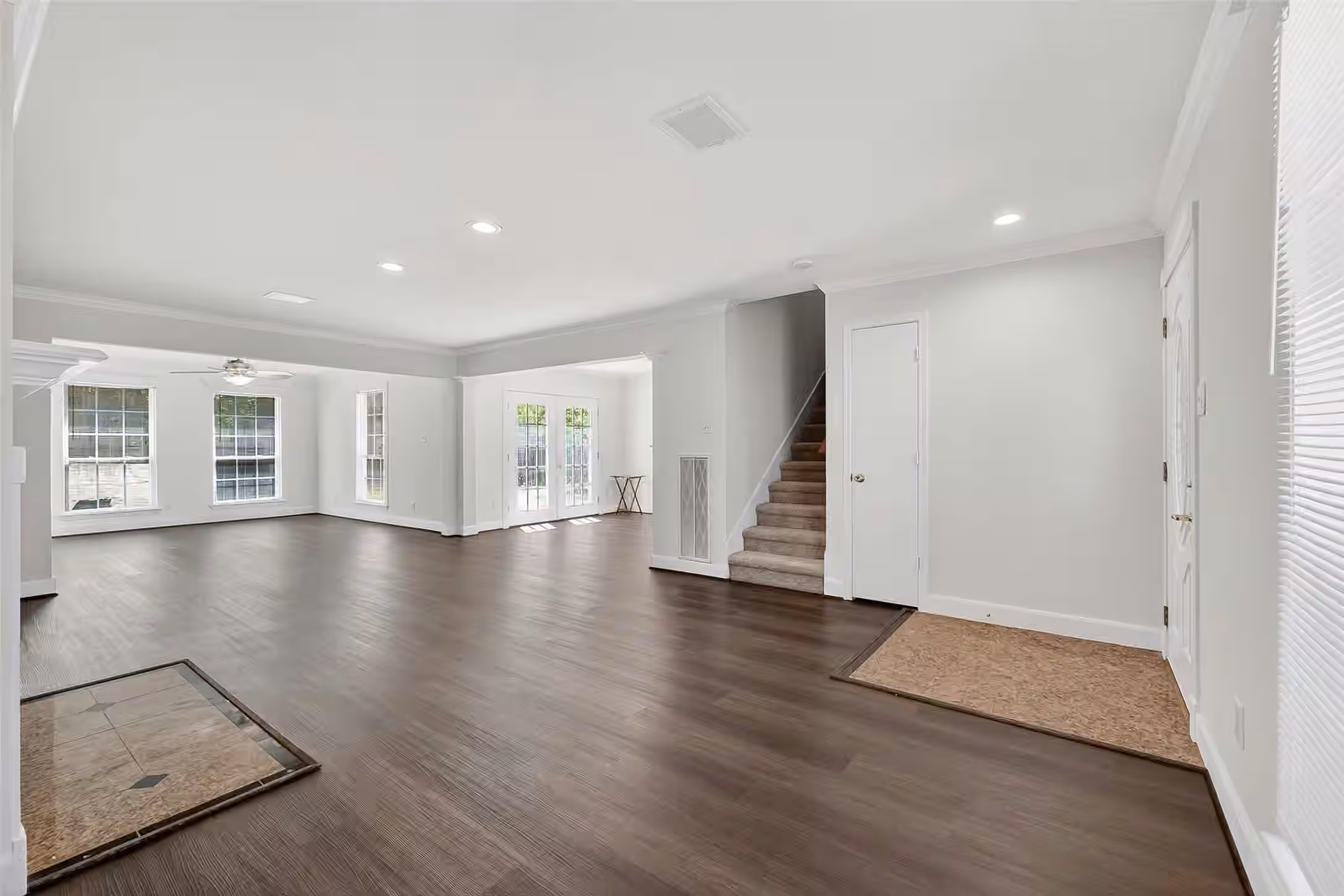 Photo 7 of 3938 Vauxhall Drive S, Houston, TX