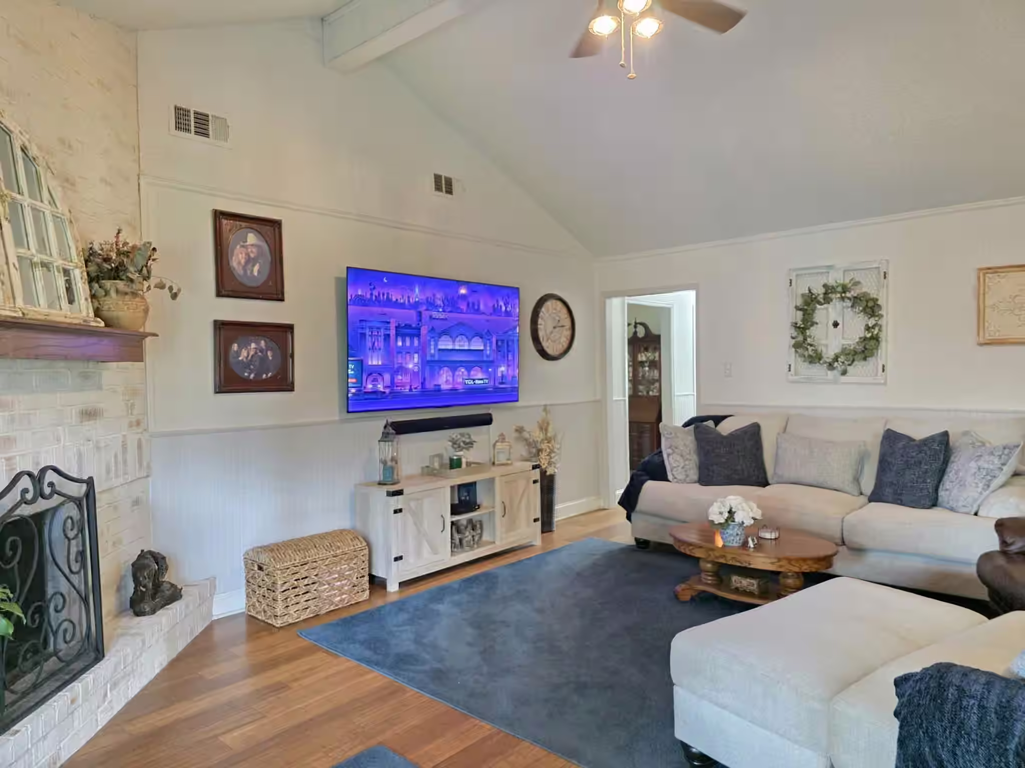 Photo 6 of 4701 Hiram Brandon Drive, Bay City, TX