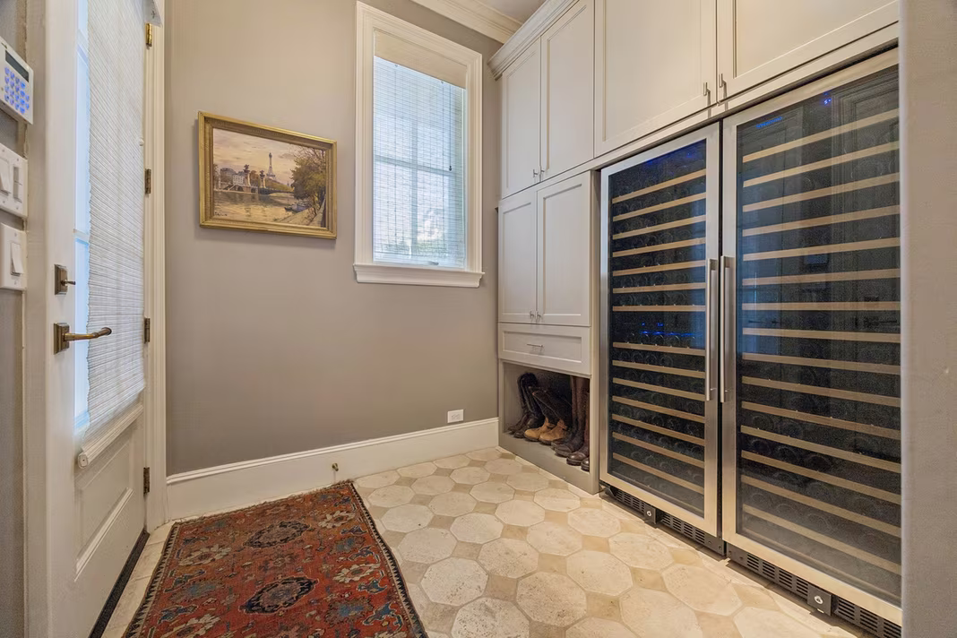 Photo 5 of 1903 Revere Street, Houston, TX