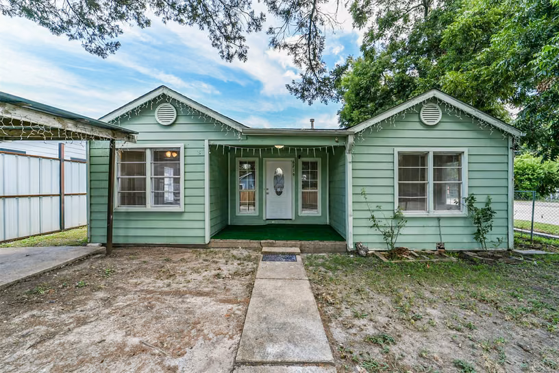 Photo 3 of 6219 Longview Street, Houston, TX