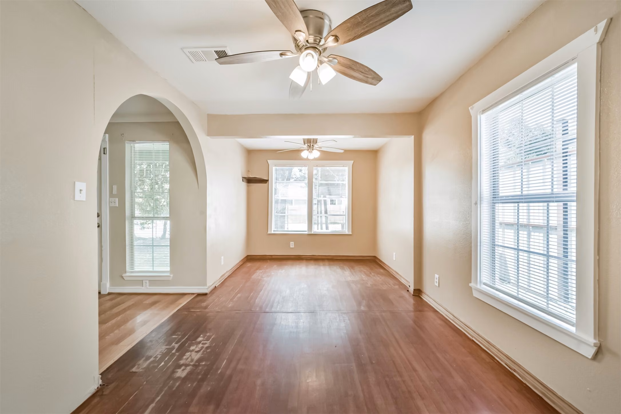 Photo 7 of 6219 Longview Street, Houston, TX