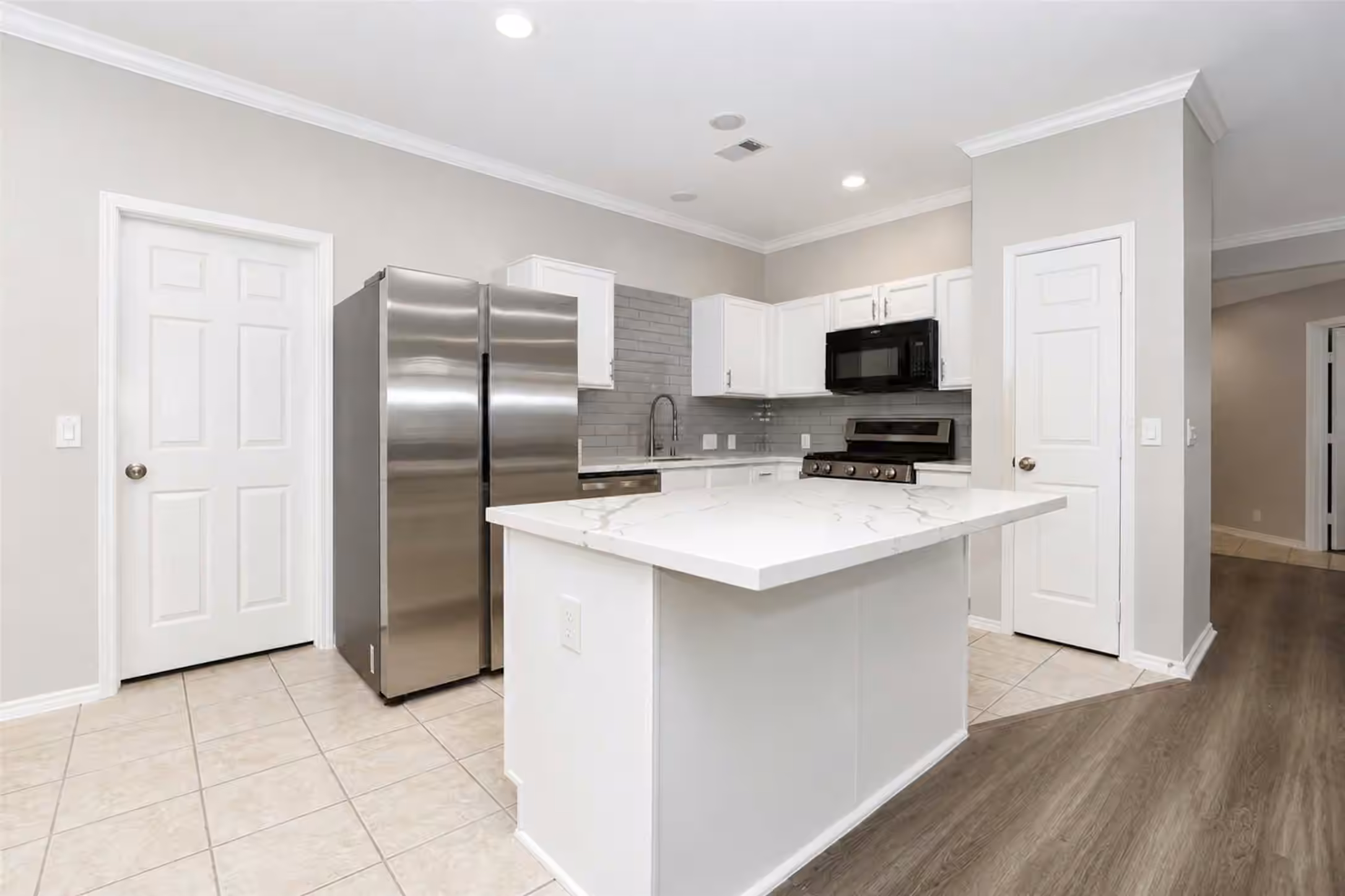 Photo 2 of 4815 Cliffpoint Court, Katy, TX