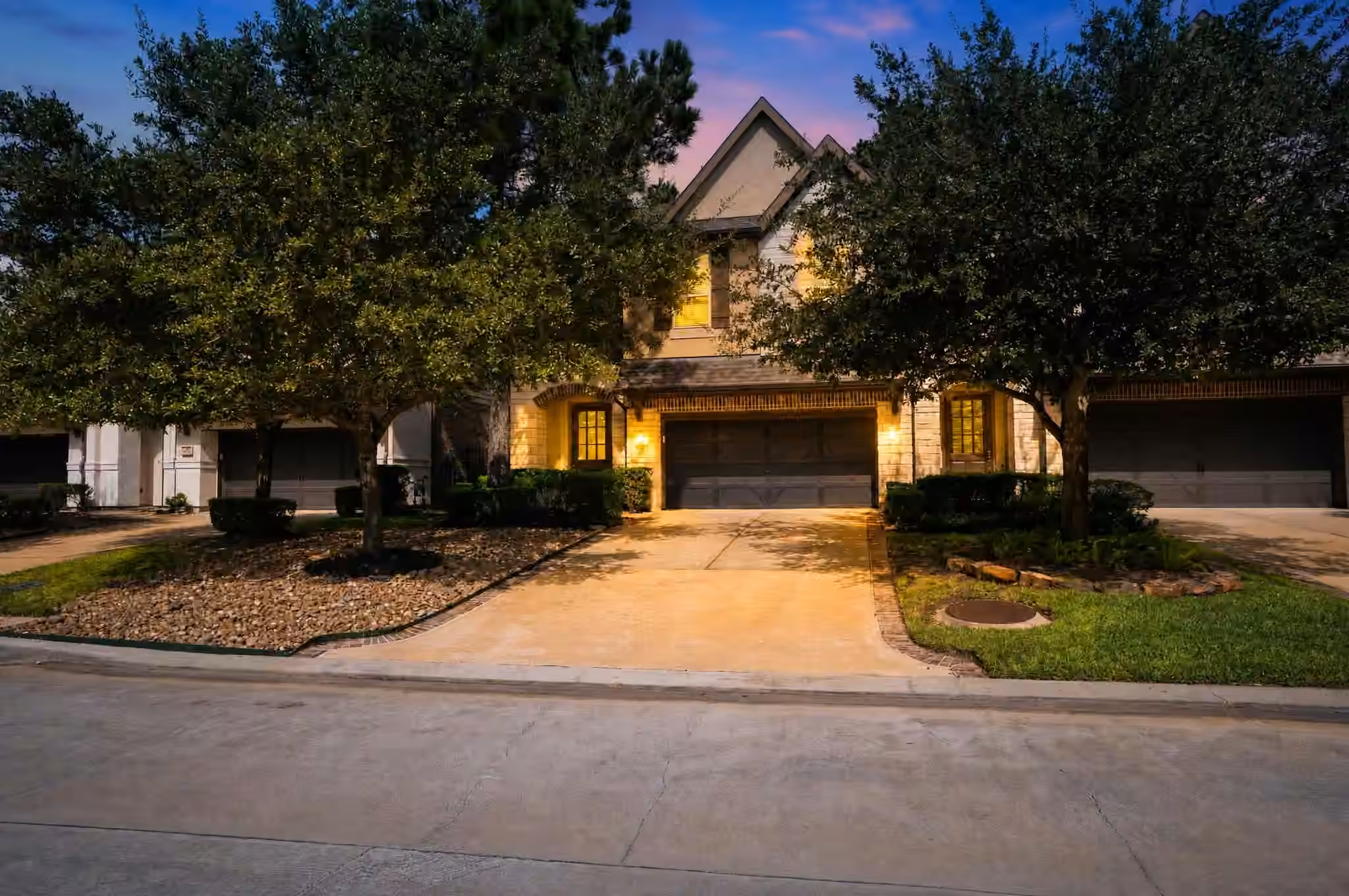 Photo 2 of 27 Daffodil Meadow Place, Tomball, TX